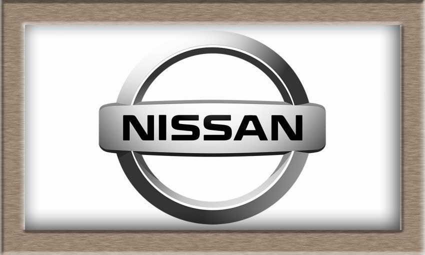 Logo voiture nissan