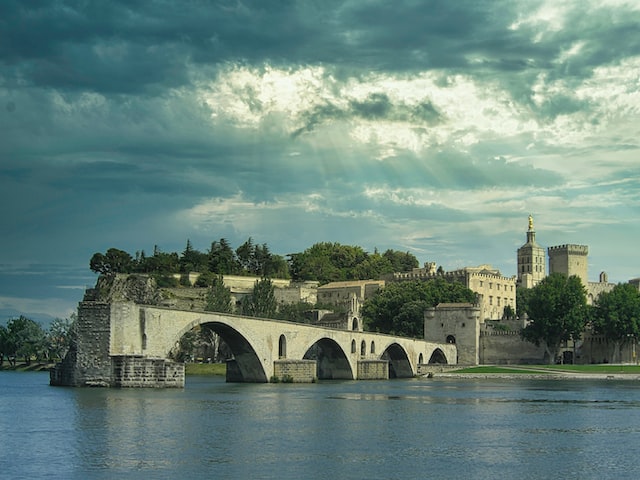 L'histoire d'Avignon
