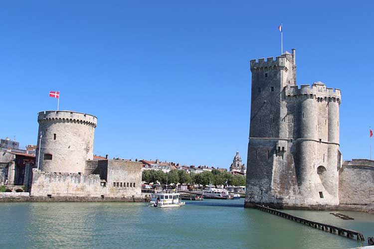 les sables d olonne la rochelle