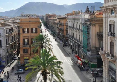 Via Roma