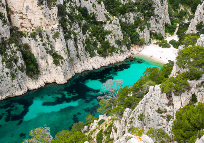 Calanque d’En-Vau, France Calanque d’En-Vau, France